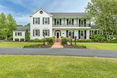 2729 Camden Road, Holly Hill, SC 29059 - Photo 2