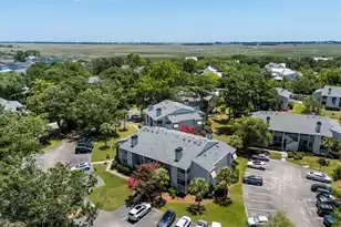 1481 Center St, Mount Pleasant, SC 29464 - Photo 16
