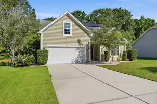 2812 Sunchaser Ln, Mount Pleasant, SC 29466 - Photo 2