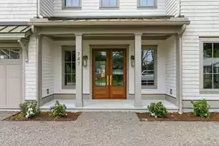 747 Hill St, Mount Pleasant, SC 29464 - Photo 2
