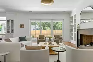 747 Hill St, Mount Pleasant, SC 29464 - Photo 6