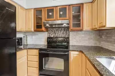 1046 Planters Place #1046, Mount Pleasant, SC 29464 - Photo 6