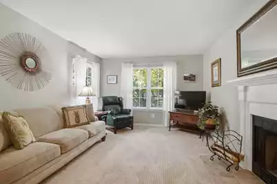 1046 Planters Place #1046, Mount Pleasant, SC 29464 - Photo 4