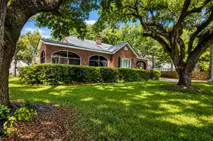 521 St Andrews Blvd, Charleston, SC 29407 - Photo 2
