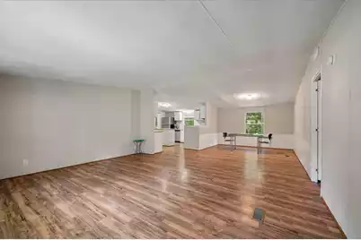 125 Fall Creek Boulevard, Summerville, SC 29483 - Photo 10
