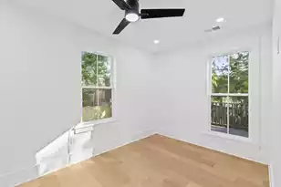 7 Larnes St, Charleston, SC 29403 - Photo 26