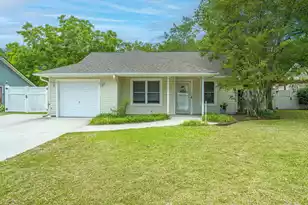 1029 Oakcrest Dr, Charleston, SC 29412 - Photo 2