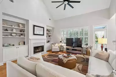 2765 Victoria Lake Drive, Mount Pleasant, SC 29466 - Photo 4