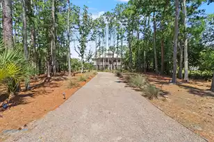 374 Commonwealth Rd, Mount Pleasant, SC 29466 - Photo 12