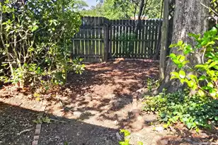101 Beacon Hill Ln, Summerville, SC 29485 - Photo 8