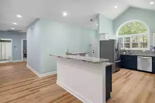 878 Santee St, Charleston, SC 29412 - Photo 8