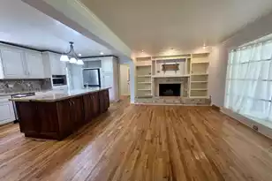 275 Hobcaw Dr N, Mount Pleasant, SC 29464 - Photo 4