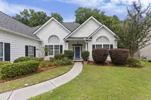 114 Northpark Ave, Summerville, SC 29485 - Photo 2