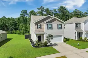 639 Silver Spruce St, Summerville, SC 29486 - Photo 4
