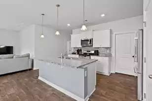 639 Silver Spruce St, Summerville, SC 29486 - Photo 8