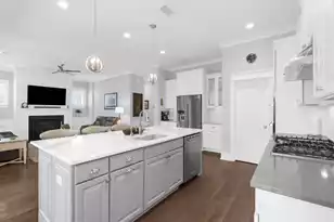 1372 Founders Way, Mount Pleasant, SC 29464 - Photo 12