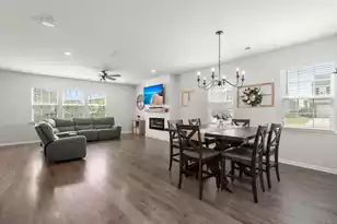 300 Blue Shadows Ct, Summerville, SC 29486 - Photo 8