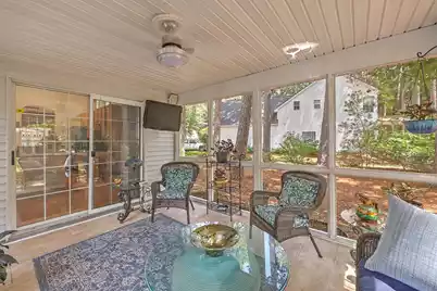 561 Pointe Of Oaks Road, Summerville, SC 29485 - Photo 4