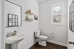 228 Swallowtail Ct, Mount Pleasant, SC 29464 - Photo 6