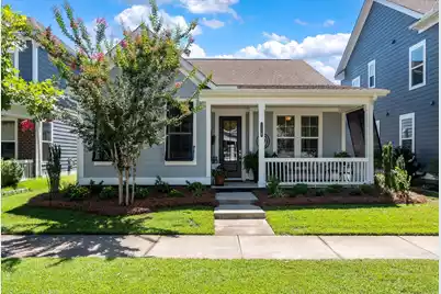 118 Starling Street, Summerville, SC 29483 - Photo 2