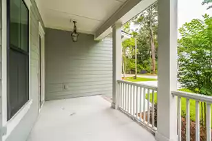 719 Eagle St, Mount Pleasant, SC 29464 - Photo 8