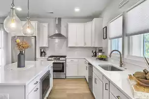 139 Sabal Ct, Summerville, SC 29483 - Photo 6