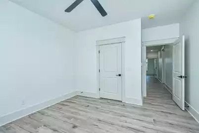 933 Valley Street, Hanahan, SC 29410 - Photo 18