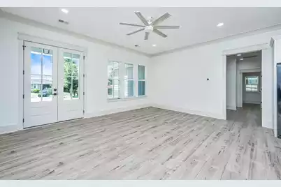 933 Valley Street, Hanahan, SC 29410 - Photo 4