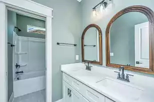 933 Valley St, Hanahan, SC 29410 - Photo 22