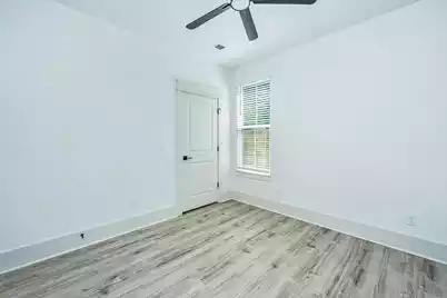 933 Valley Street, Hanahan, SC 29410 - Photo 18