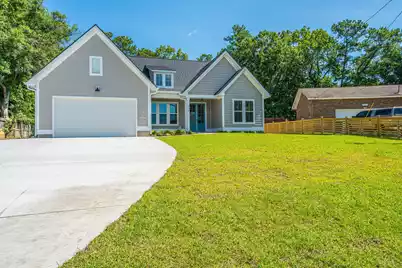 933 Valley Street, Hanahan, SC 29410 - Photo 2