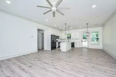 933 Valley Street, Hanahan, SC 29410 - Photo 2