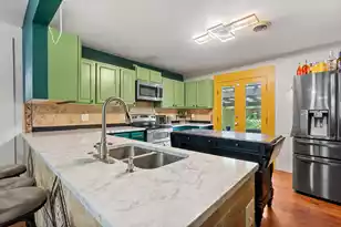111 Johnston Street W, Summerville, SC 29483 - Photo 8