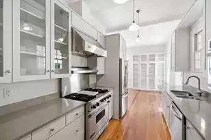 328 Bennett St, Mount Pleasant, SC 29464 - Photo 14