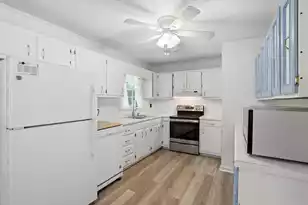 227 Farm Rd, Goose Creek, SC 29445 - Photo 8