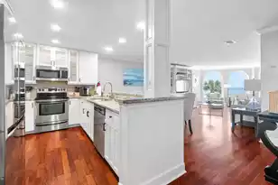 9002 Palmetto Dr, Isle Of Palms, SC 29451 - Photo 8