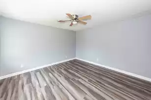 107 Greenhurt Ave, Summerville, SC 29485 - Photo 6