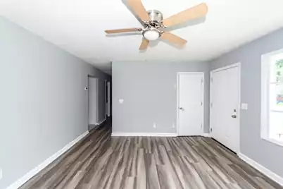 107 Greenhurt Avenue, Summerville, SC 29485 - Photo 4