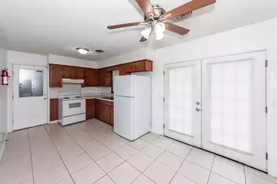 107 Greenhurt Avenue, Summerville, SC 29485 - Photo 8