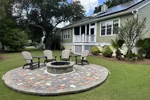 2605 Coral Vine Ct, Mount Pleasant, SC 29464 - Photo 2