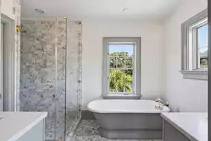 35 Gibbes St, Charleston, SC 29401 - Photo 72