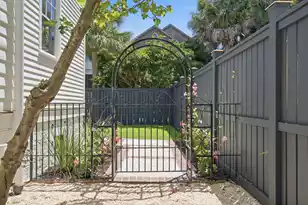 35 Gibbes St, Charleston, SC 29401 - Photo 82