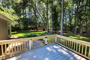 733 Woodland Pointe Pl, Mount Pleasant, SC 29464 - Photo 22