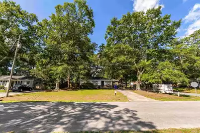 1436 Heather Drive, Mount Pleasant, SC 29464 - Photo 6