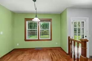300 Eastover Cir, Summerville, SC 29483 - Photo 8