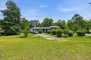 100 Henry St, Bamberg, SC 29003 - Photo 2