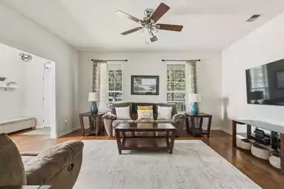 2340 Kennison Lane, Mount Pleasant, SC 29466 - Photo 10