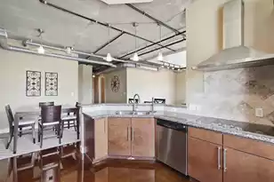 150 Bee Street, Charleston, SC 29401 - Photo 10