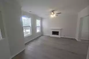 178 Brady St, Charleston, SC 29492 - Photo 2