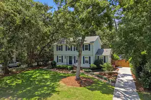 1249 Dearsley Ct, Mount Pleasant, SC 29464 - Photo 2
